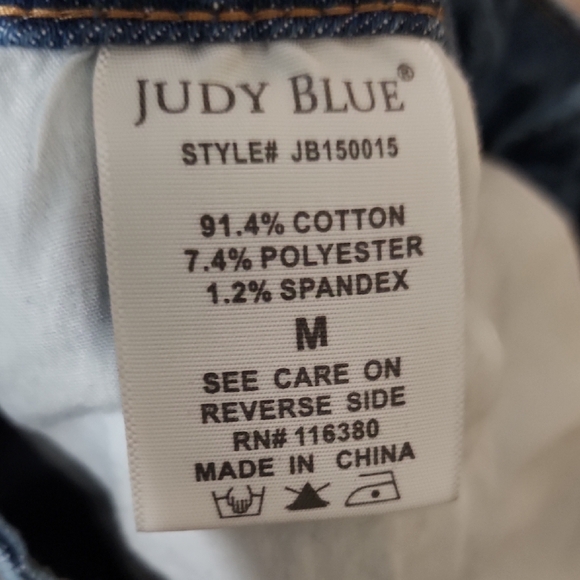 Judy Blue Denim Leopard Patch Women's Shorts - Picture 4 of 4